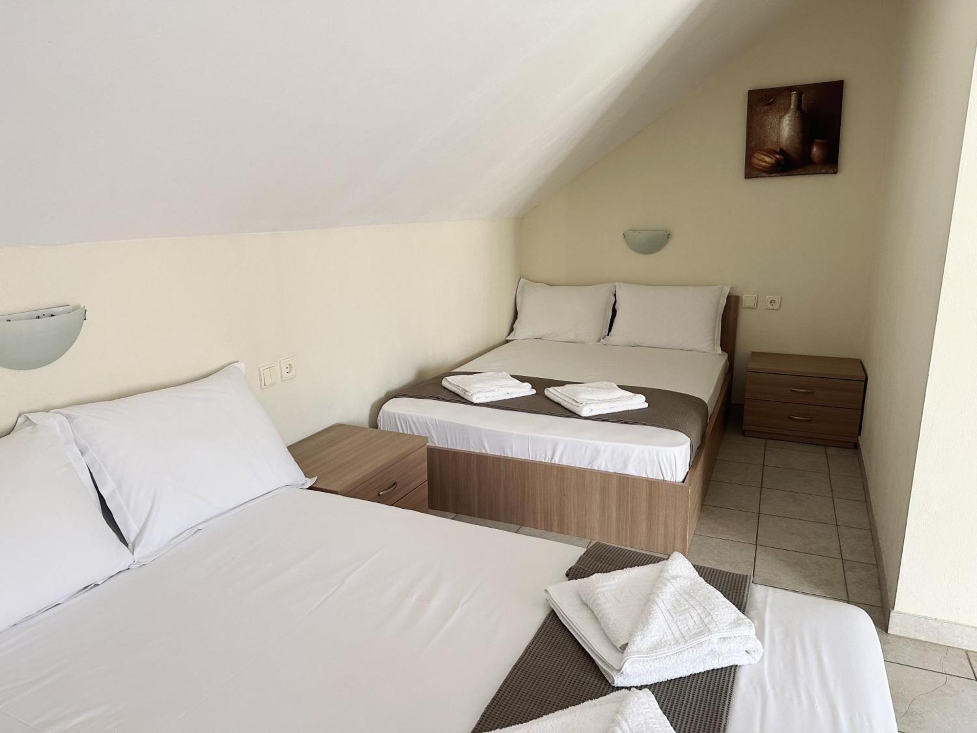 Anna Rooms Nea Vrasna Ngoại thất bức ảnh